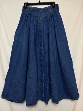 Vintage 80’s Liz Wear Flared Denim Skirt | Cotton 10